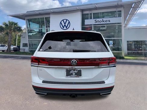 New 2026 Volkswagen Atlas SE FWD image 5