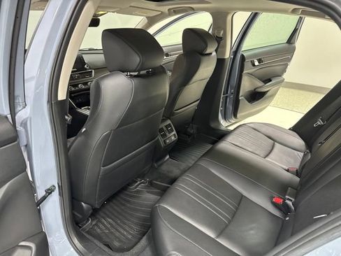 Used 2021 Honda Accord Touring image 26