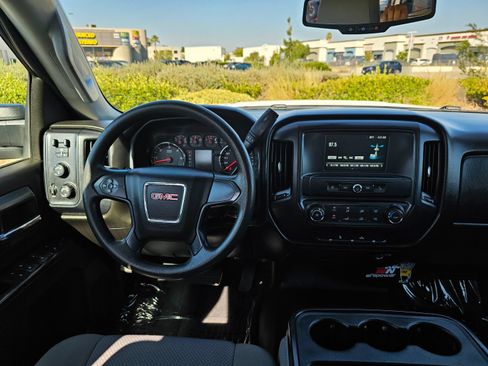 Used 2018 GMC Sierra 3500 4x4 Crew Cab image 22