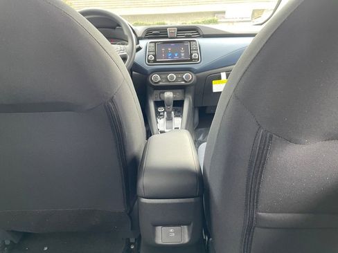 New 2025 Nissan Versa SV w/ Trunk Package image 29