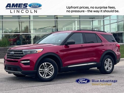 Used 2023 Ford Explorer XLT w/ Equipment Group 202A AWD/4WD image 1