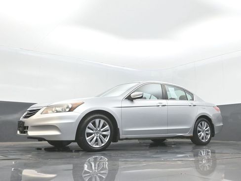 Used 2012 Honda Accord EX-L image 11