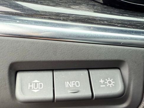 Used 2021 Cadillac XT5 Premium Luxury image 44