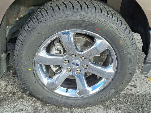 Used 2022 Ford F150 XLT w/ Equipment Group 301A Mid image 9