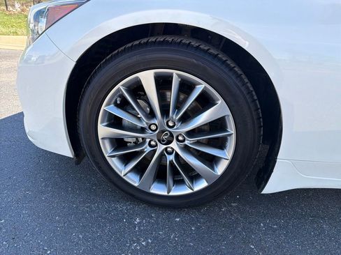 Used 2023 INFINITI Q50 Luxe w/ Cargo Package image 30