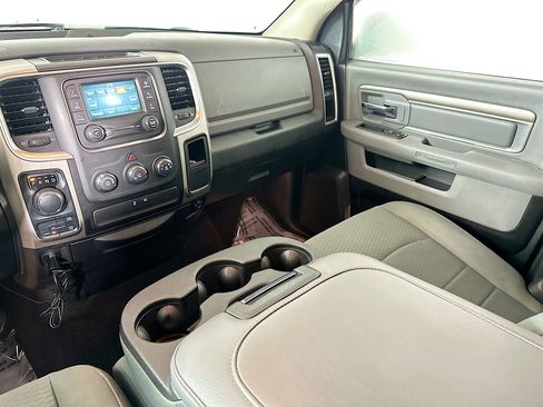 Used 2017 RAM 1500 Classic SLT image 21