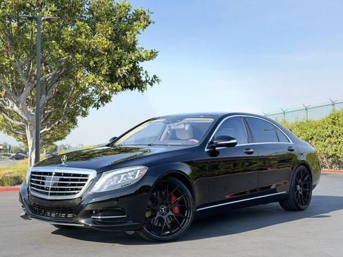 Used 2015 Mercedes-Benz S 550 Sedan image 3