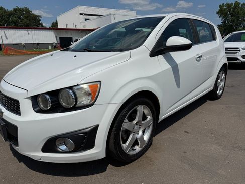 Used 2015 Chevrolet Sonic LTZ FWD image 9