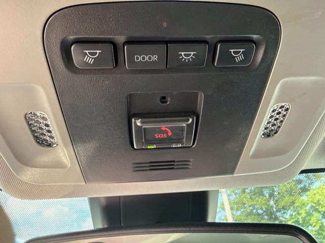 Used 2024 Toyota Camry XSE FWD image 15