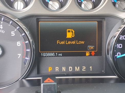 Used 2011 Ford F250 Lariat w/ Lariat Ultimate Pkg AWD/4WD image 8