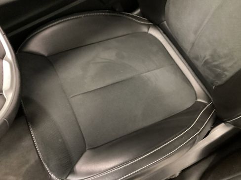 Used 2024 Jeep Grand Cherokee Altitude image 17