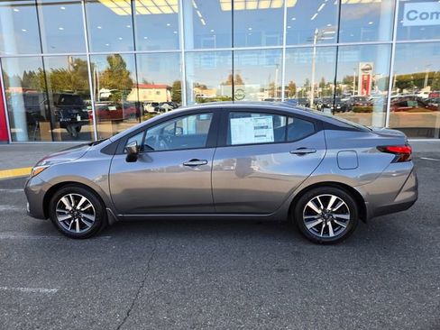 New 2025 Nissan Versa SV w/ Trunk Package image 9