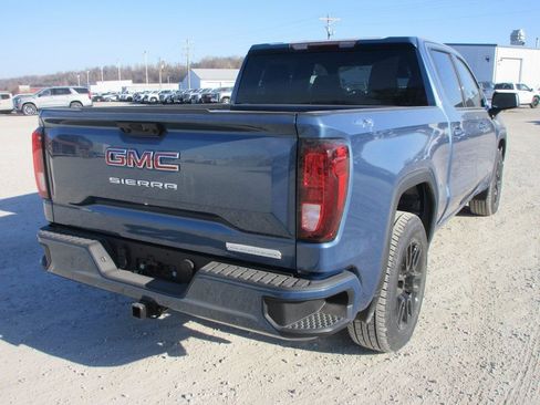 New 2026 GMC Sierra 1500 Elevation image 4