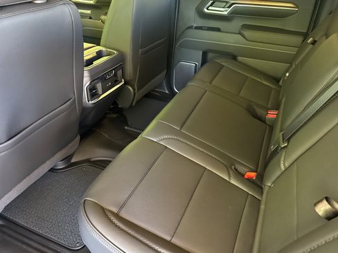 New 2026 GMC Sierra 1500 Denali w/ Denali Reserve Package AWD/4WD image 13