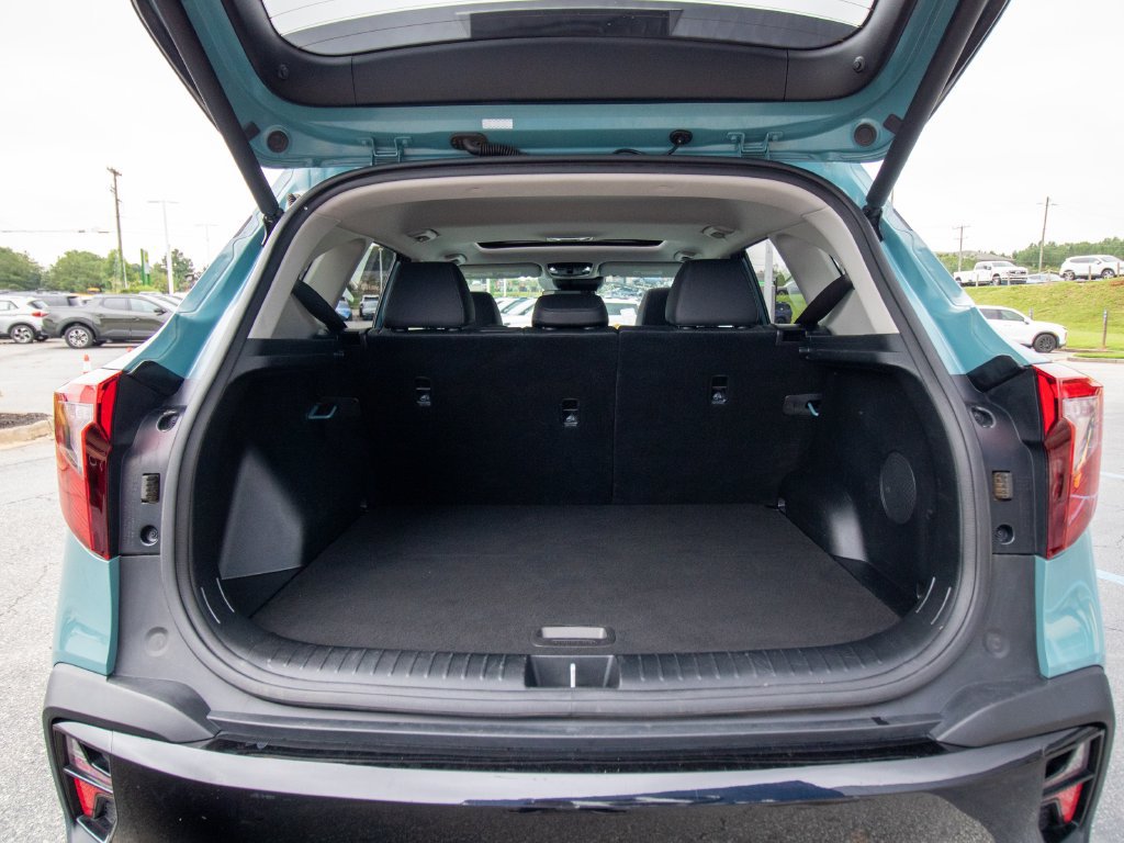 Used 2024 Kia Seltos SX w/ SX Sunroof Package AWD/4WD image 14