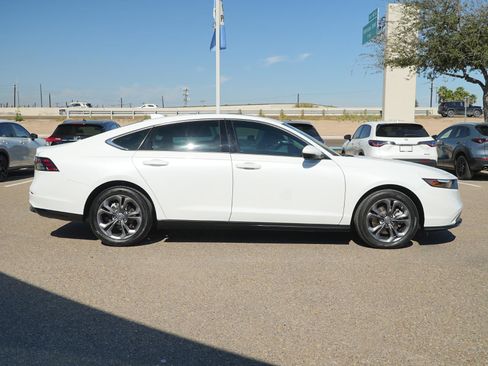 Used 2024 Honda Accord EX-L image 4