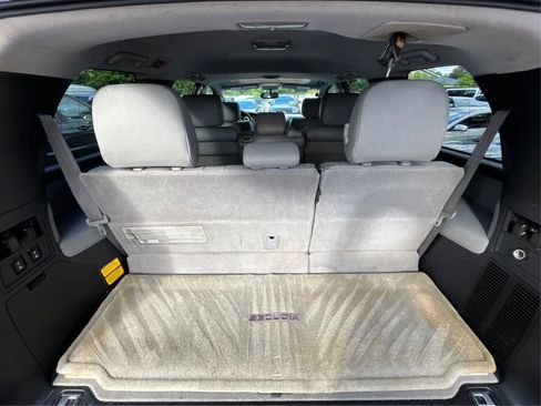 Used 2013 Toyota Sequoia SR5 image 24