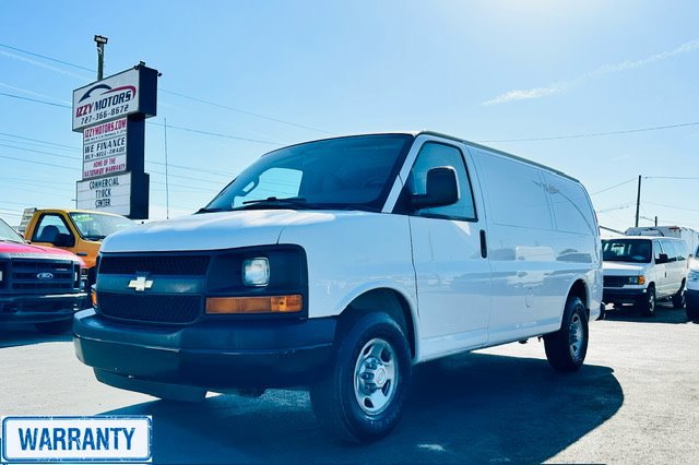 Used 2016 Chevrolet Express 2500 RWD image 1