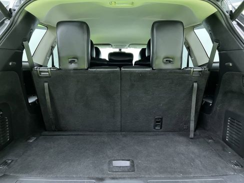 Used 2019 Nissan Pathfinder SL AWD/4WD image 29