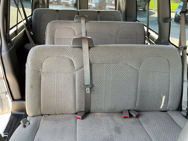 Used 2019 Chevrolet Express 2500 LS w/ Driver Convenience Package RWD image 8