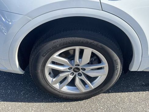 Certified 2023 Audi Q5 2.0T Premium w/ Convenience Package AWD/4WD image 12