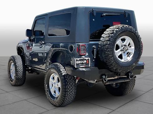 Used 2008 Jeep Wrangler Rubicon w/ Dual Top Group AWD/4WD image 11