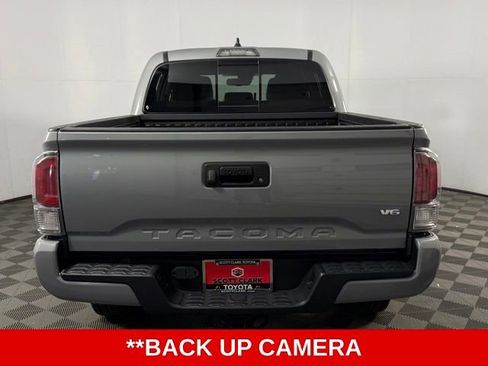 Used 2021 Toyota Tacoma TRD Sport image 7