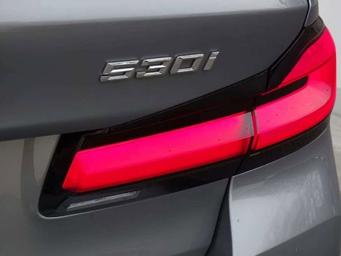 Used 2023 BMW 530i w/ M Sport Package image 28