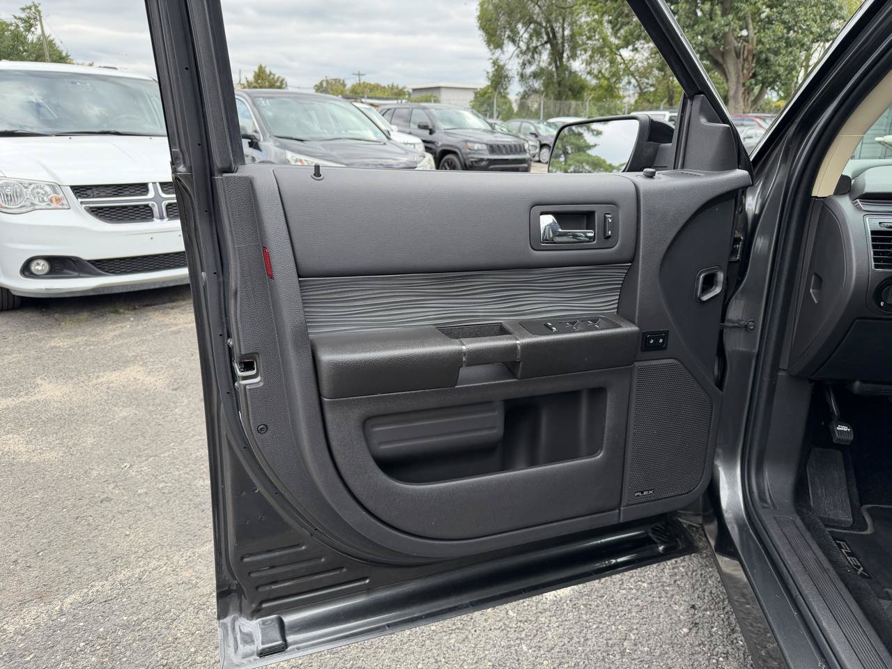 Used 2019 Ford Flex SEL w/ Equipment Group 202A FWD image 14