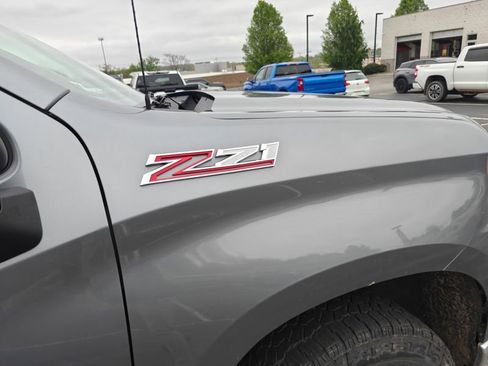 Used 2019 Chevrolet Silverado 1500 LT w/ All-Star Edition AWD/4WD image 3