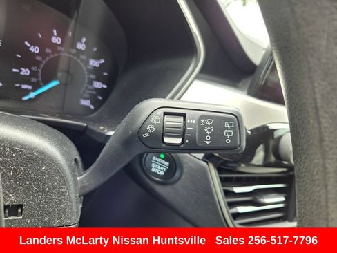 Used 2020 Ford Escape SE FWD image 22