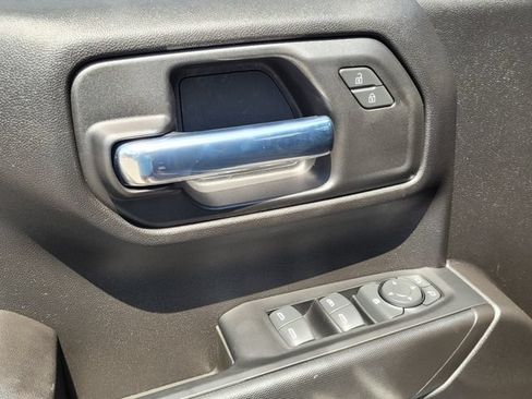 Used 2022 Chevrolet Silverado 1500 Custom w/ Safety Confidence Package RWD image 25