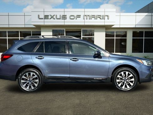 Used 2016 Subaru Outback 3.6R Limited AWD/4WD image 8
