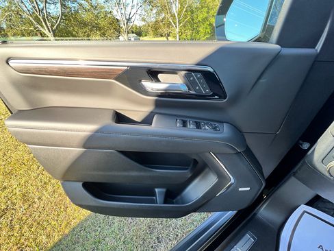 New 2026 Chevrolet Tahoe Premier image 15