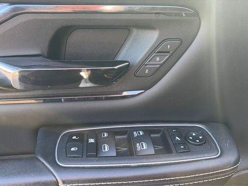 Used 2022 RAM 1500 Limited w/ Off-Road Group AWD/4WD image 8