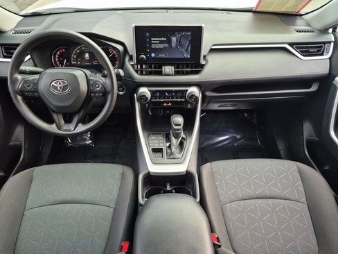 Certified 2025 Toyota RAV4 XLE AWD/4WD image 12