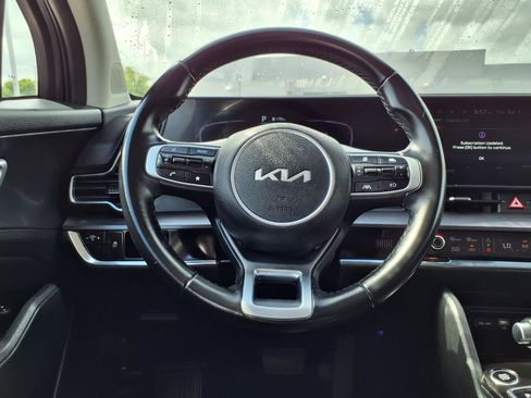 Used 2023 Kia Sportage EX image 13