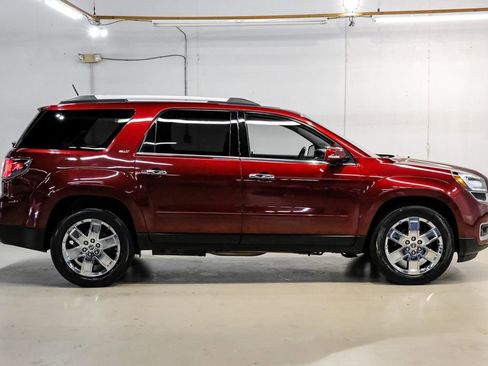 Used 2017 GMC Acadia Limited SLT AWD/4WD image 10