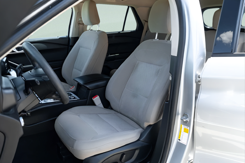 Used 2023 Ford Explorer 4WD image 16