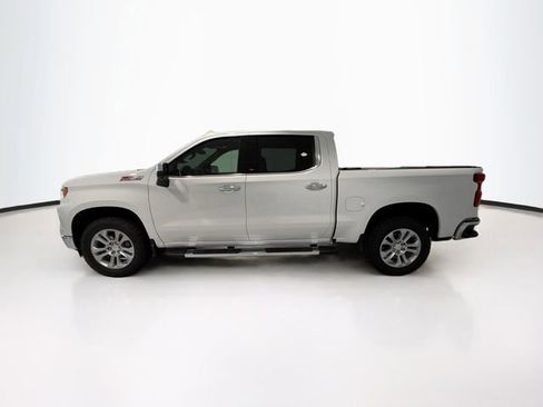 Used 2026 Chevrolet Silverado 1500 LTZ AWD/4WD image 4