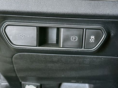 Used 2025 Kia K4 FWD image 17