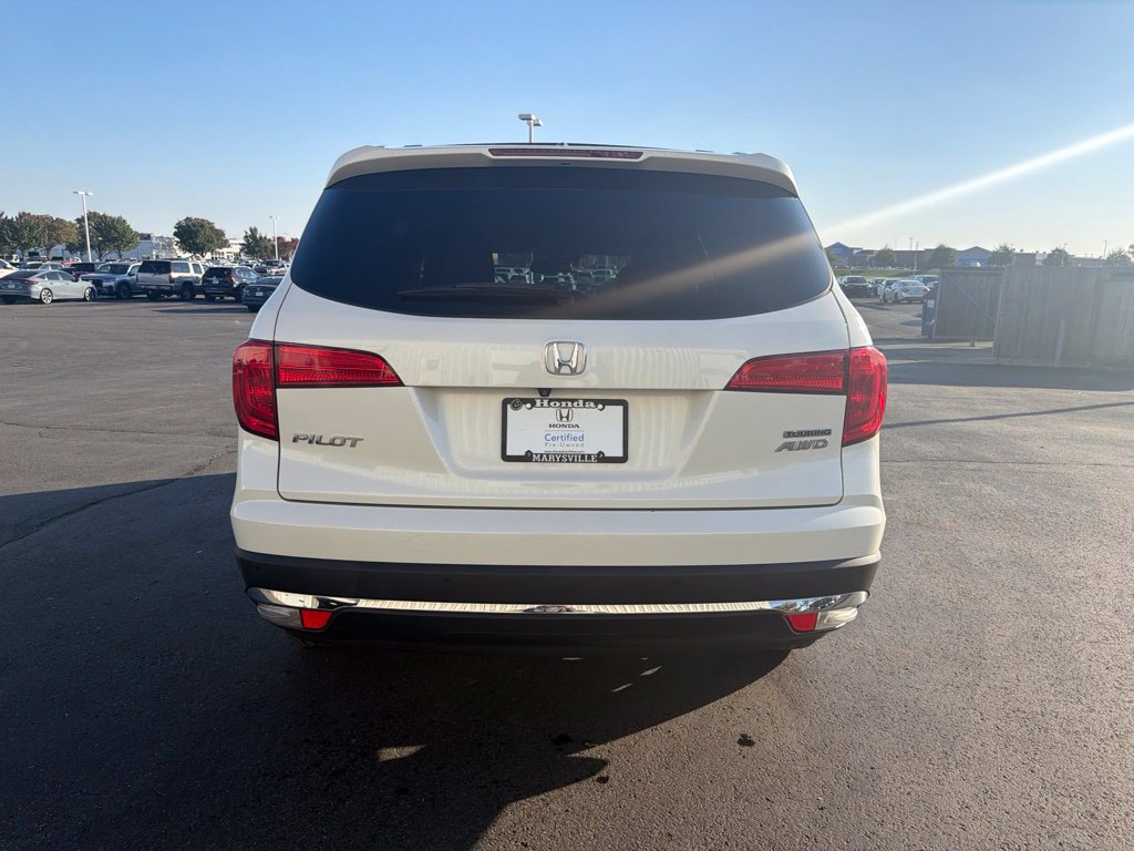 Used 2017 Honda Pilot Touring image 6