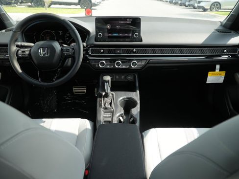 New 2026 Honda Civic FWD Hybrid Sedan image 18