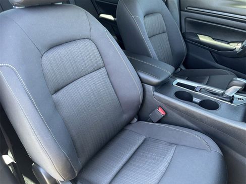 New 2025 Nissan Altima 2.5 S image 9