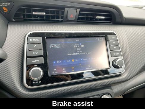 Used 2025 Nissan Kicks Play S image 28