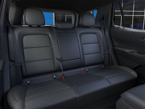 New 2026 Chevrolet Equinox LT w/ Convenience Package II image 18