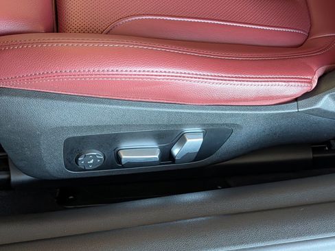 Certified 2023 BMW 440i xDrive Coupe w/ Premium Package AWD/4WD image 11
