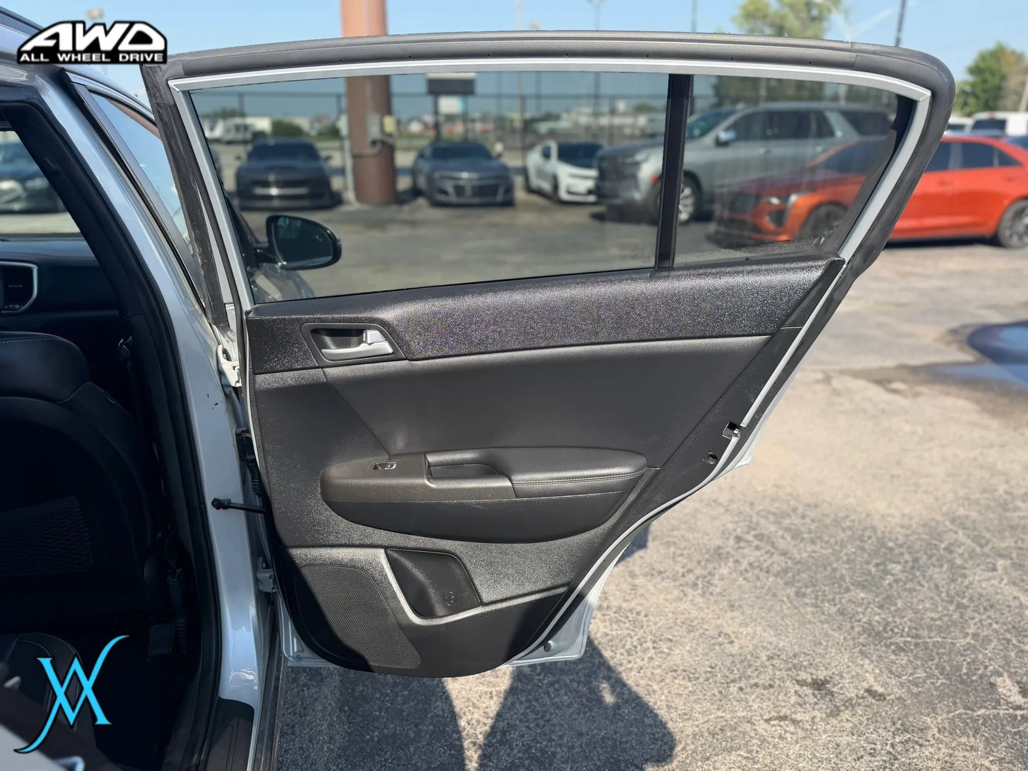 Used 2020 Kia Sportage S w/ S Sunroof Package AWD/4WD image 18