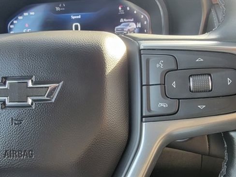 Used 2024 Chevrolet Tahoe Z71 w/ Luxury Package image 26