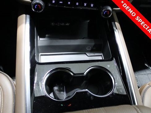 New 2026 Chevrolet Tahoe High Country image 11